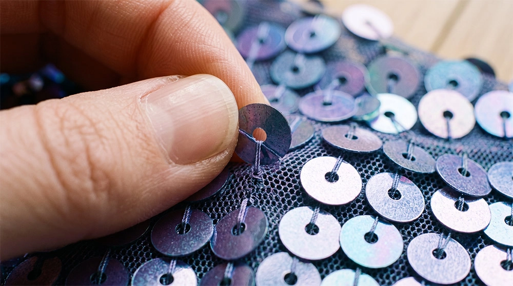 glitter-vs-sequins-in-children-clothing
