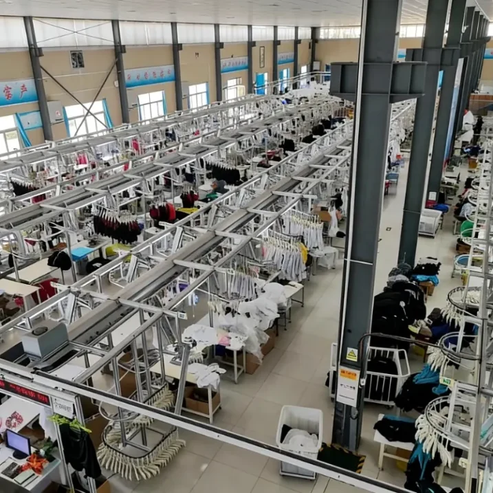 Multiple production lines for girls' dresses